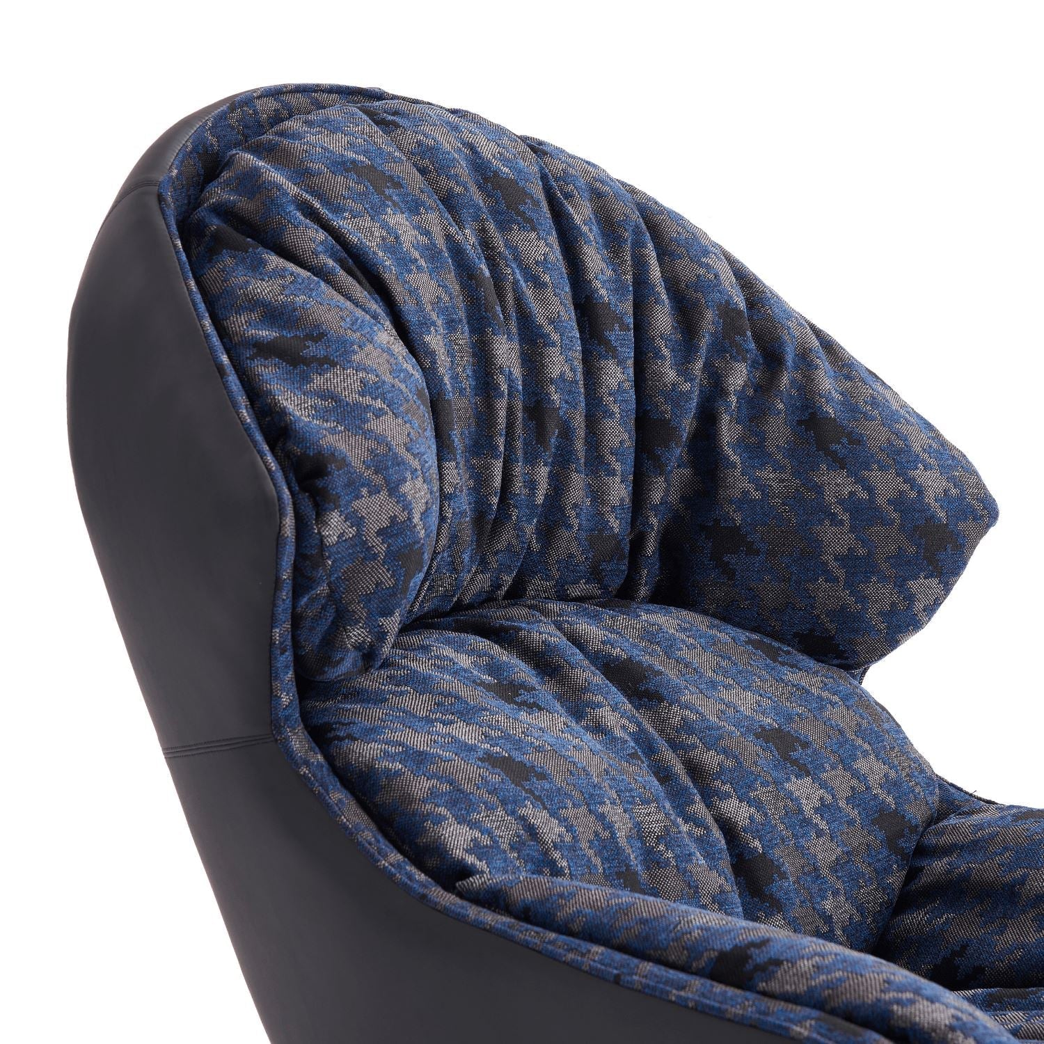 Allesa Accent Chair - Image 4