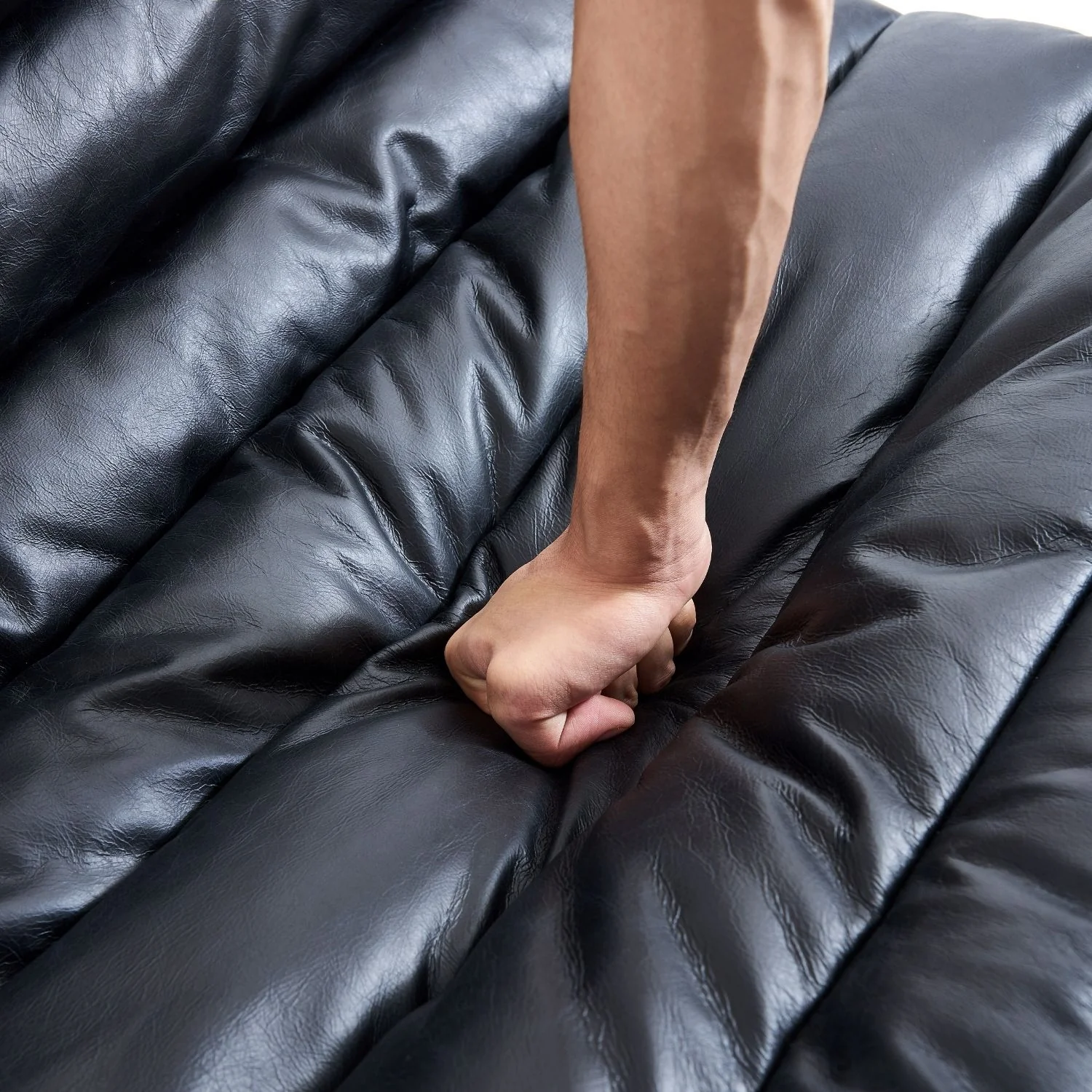 Elms Chair - Image 24