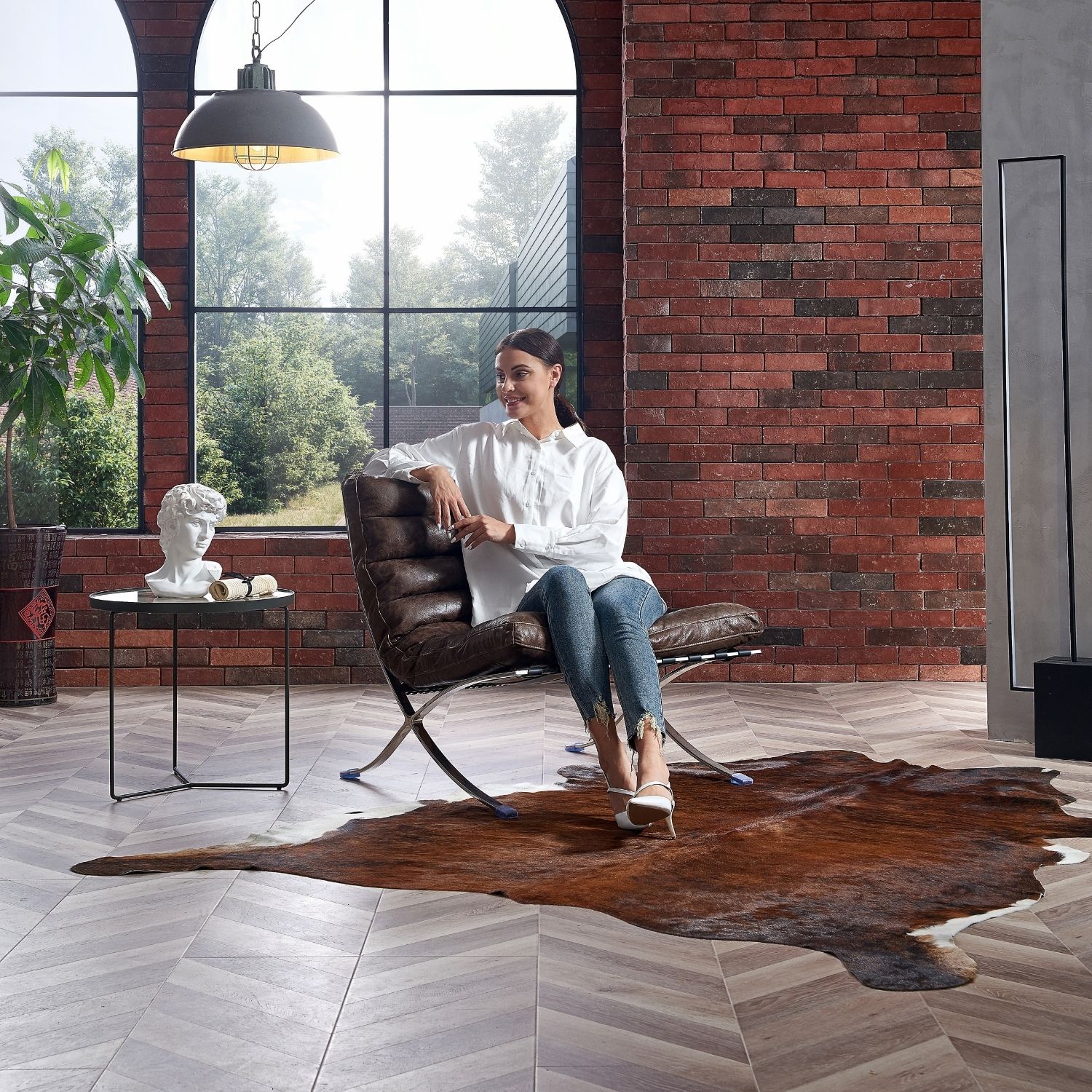 Elms Chair - Image 9