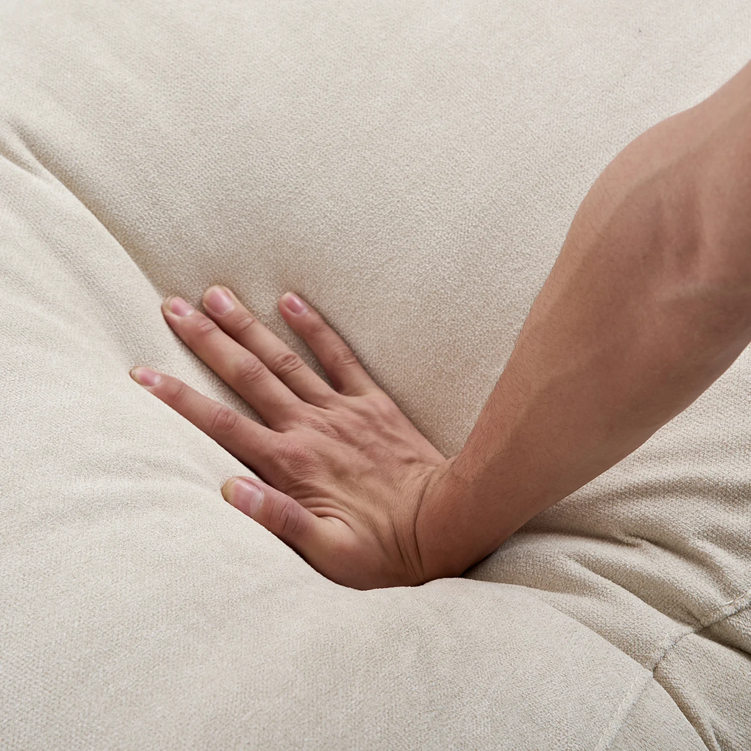 Feathers 1-Seater - Armless - Image 3