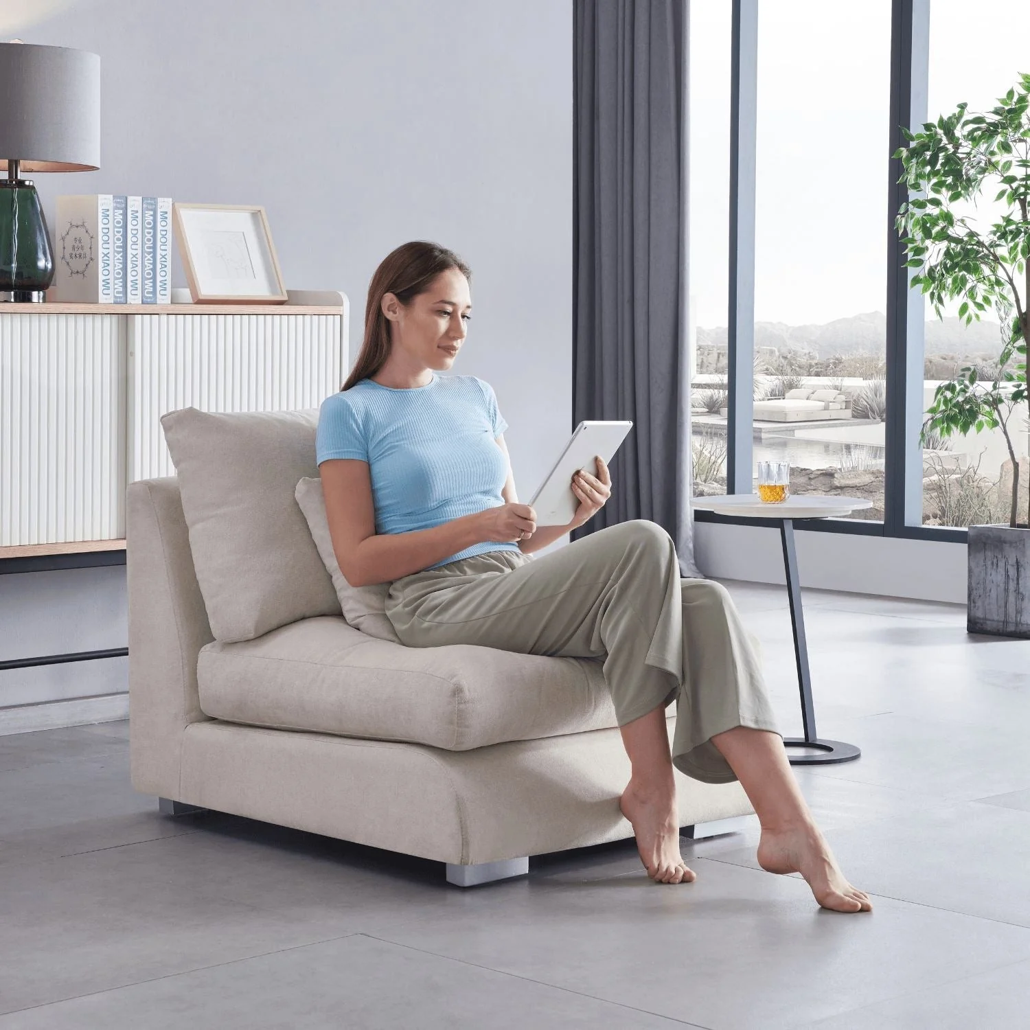 Feathers 1-Seater - Armless - Image 4