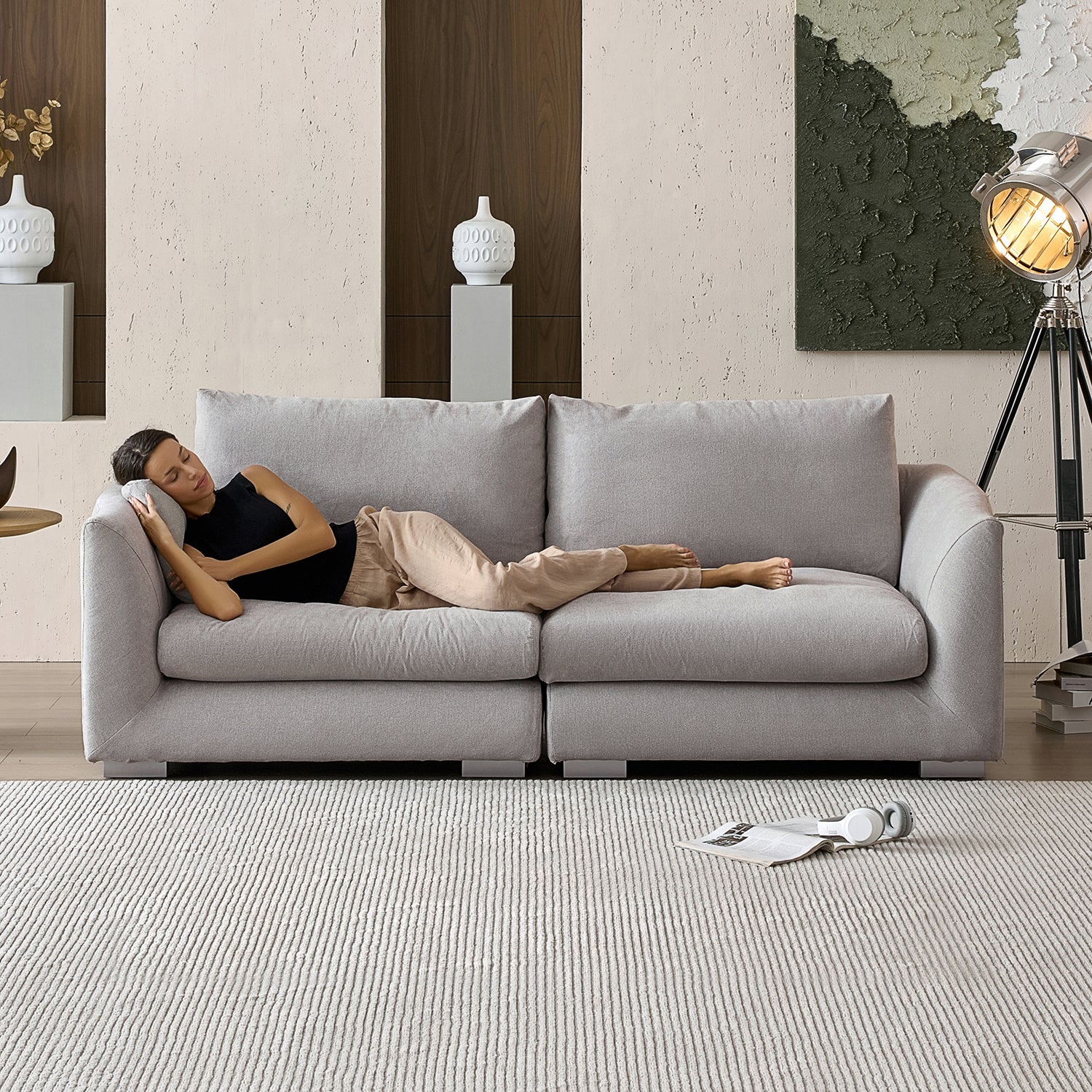 Feathers Sofa - Image 106