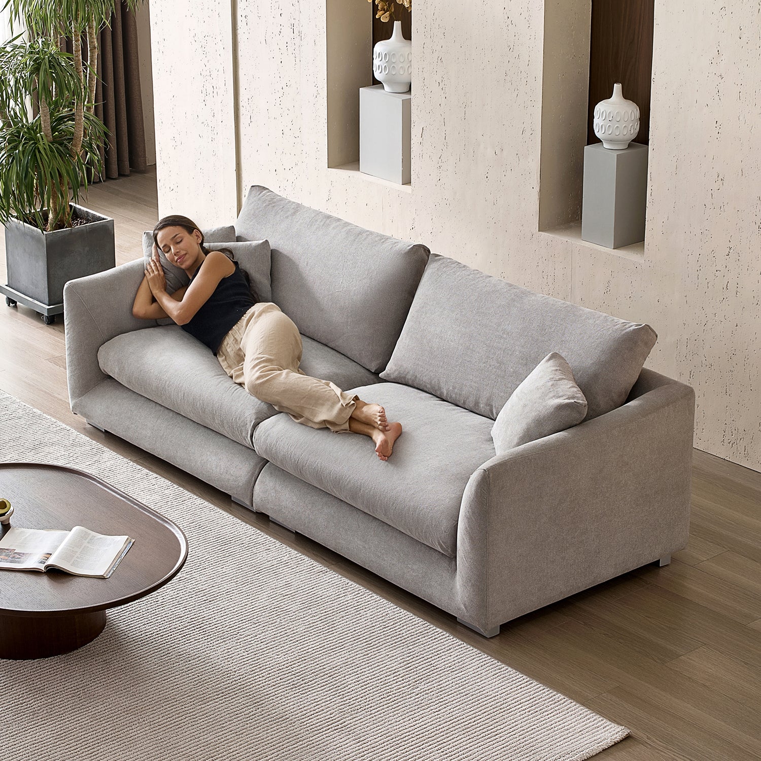 Feathers Sofa - Image 125