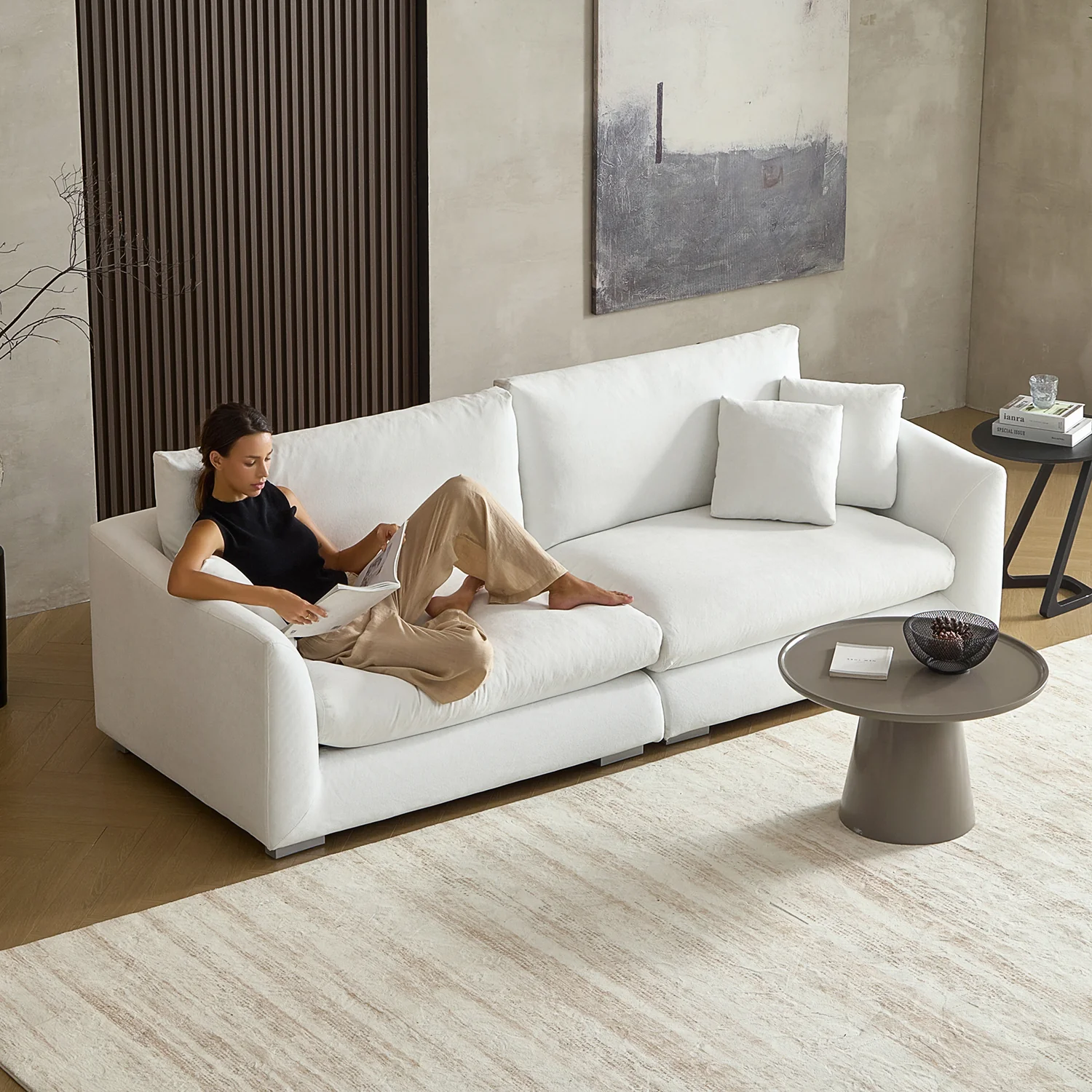 Feathers Sofa - Image 139