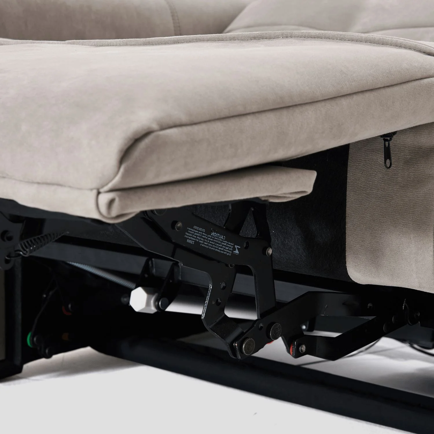 Intimo Recliner Sofa - Image 48