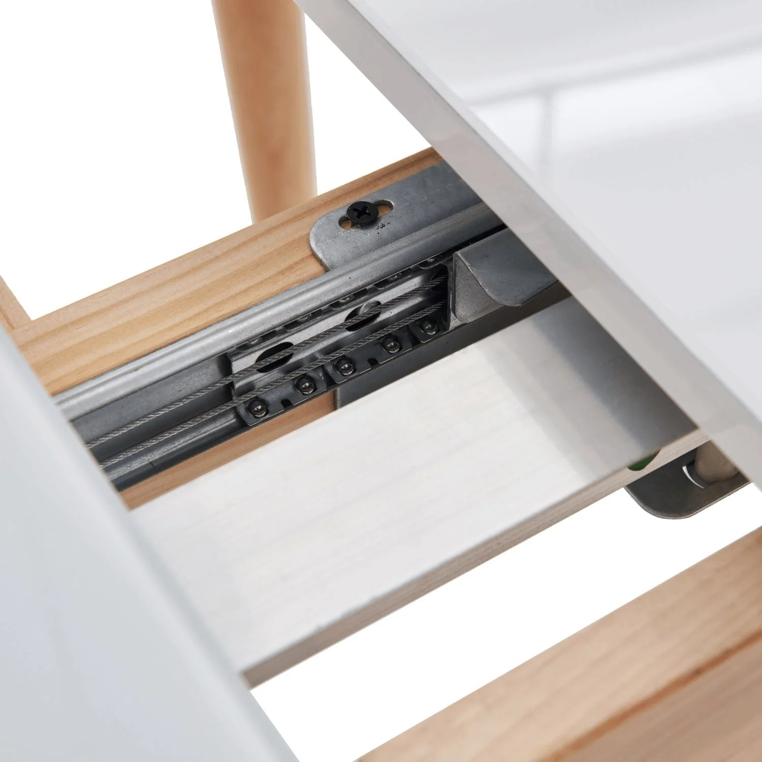 Kedman Extendable Table - Image 5