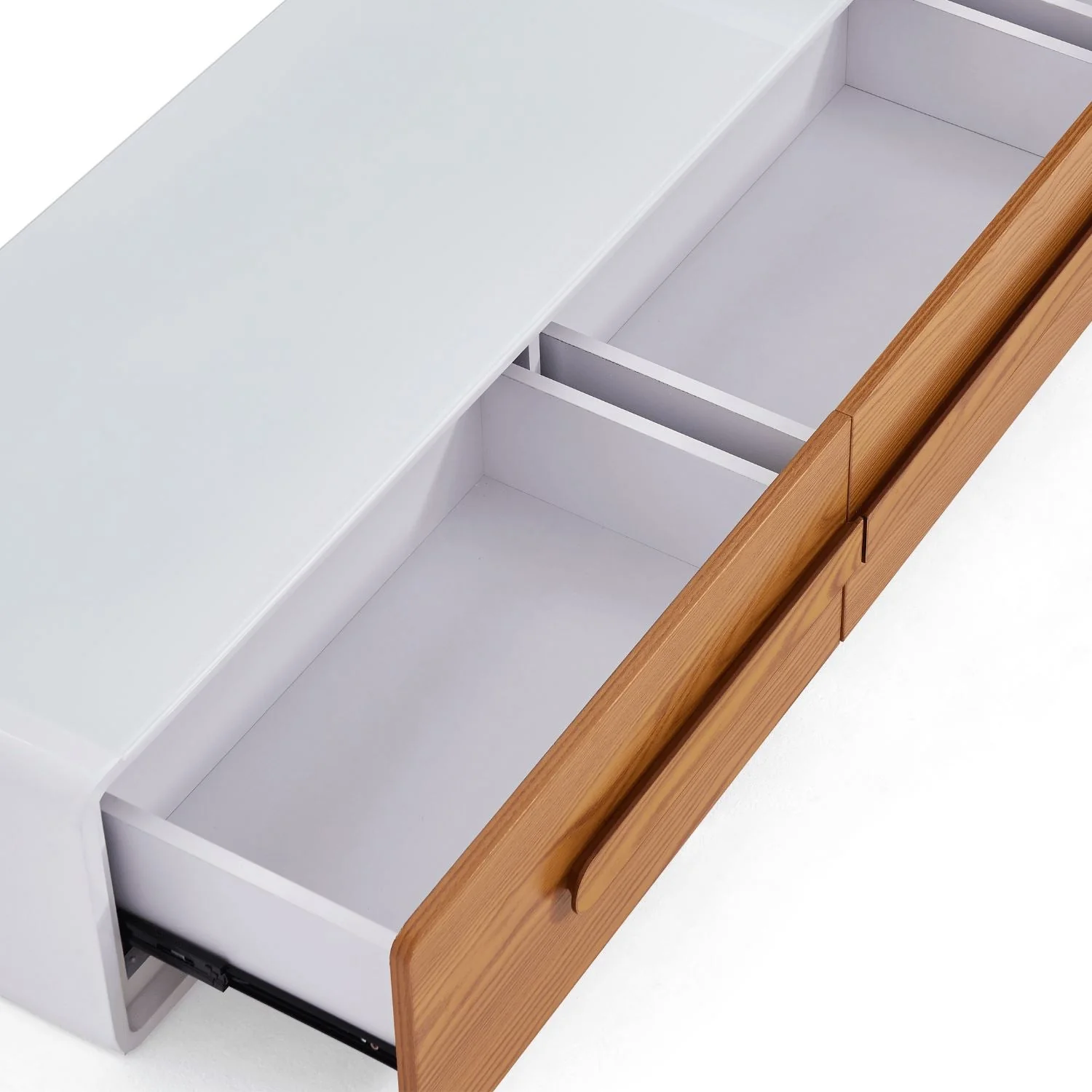 Lorean Living Room Set - Image 5