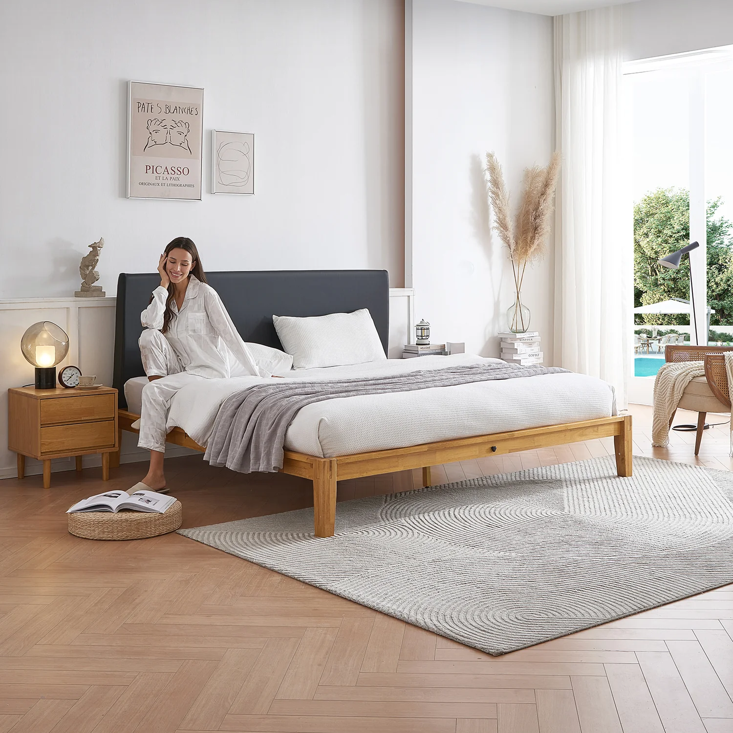 The Charm 2.0 Bed - Image 23