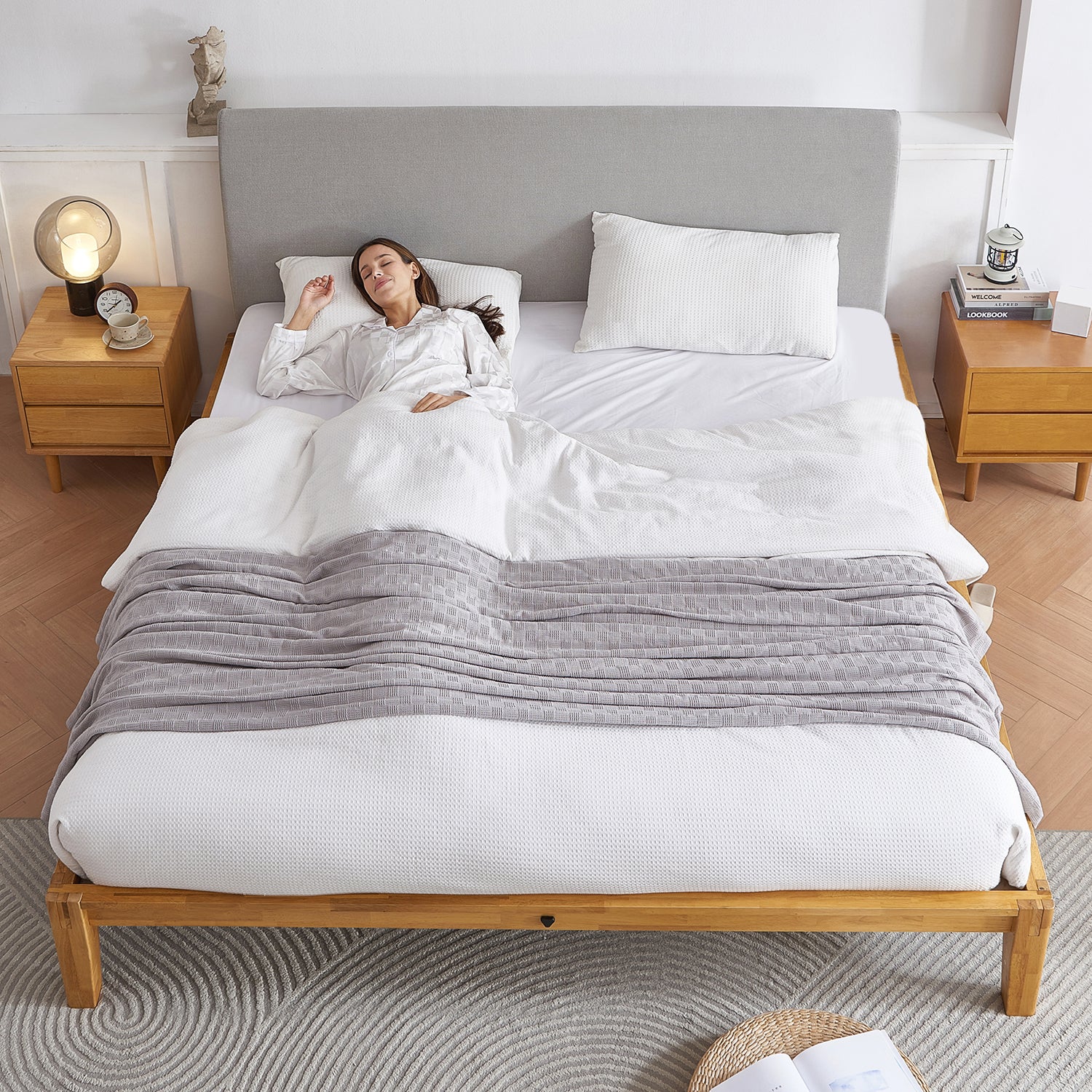 The Charm 2.0 Bed - Image 35