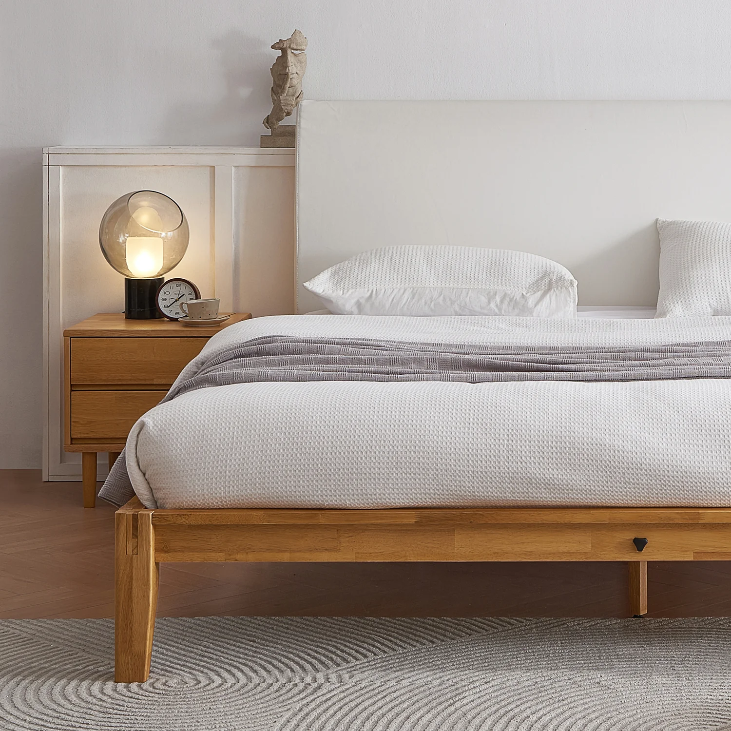 The Charm 2.0 Bed - Image 51