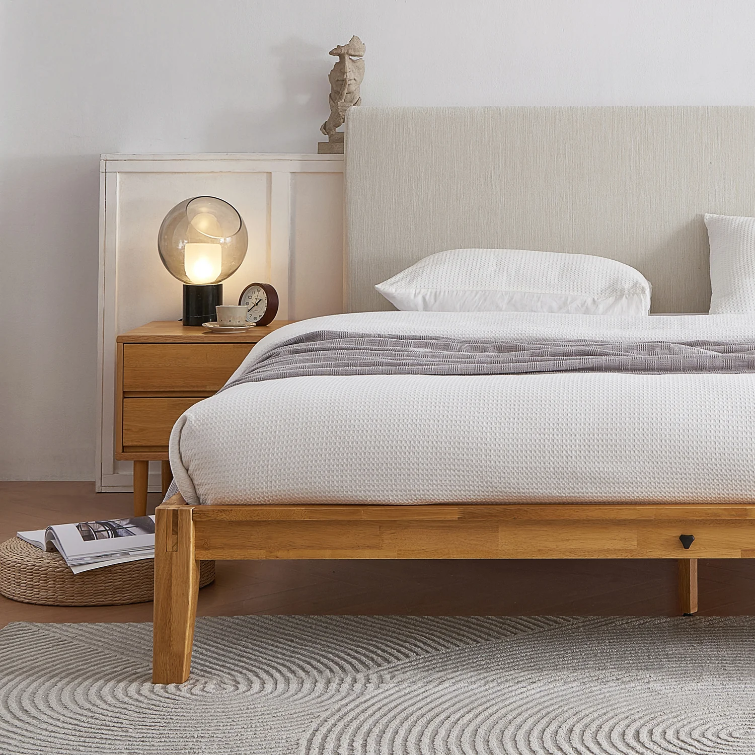 The Charm 2.0 Bed - Image 6