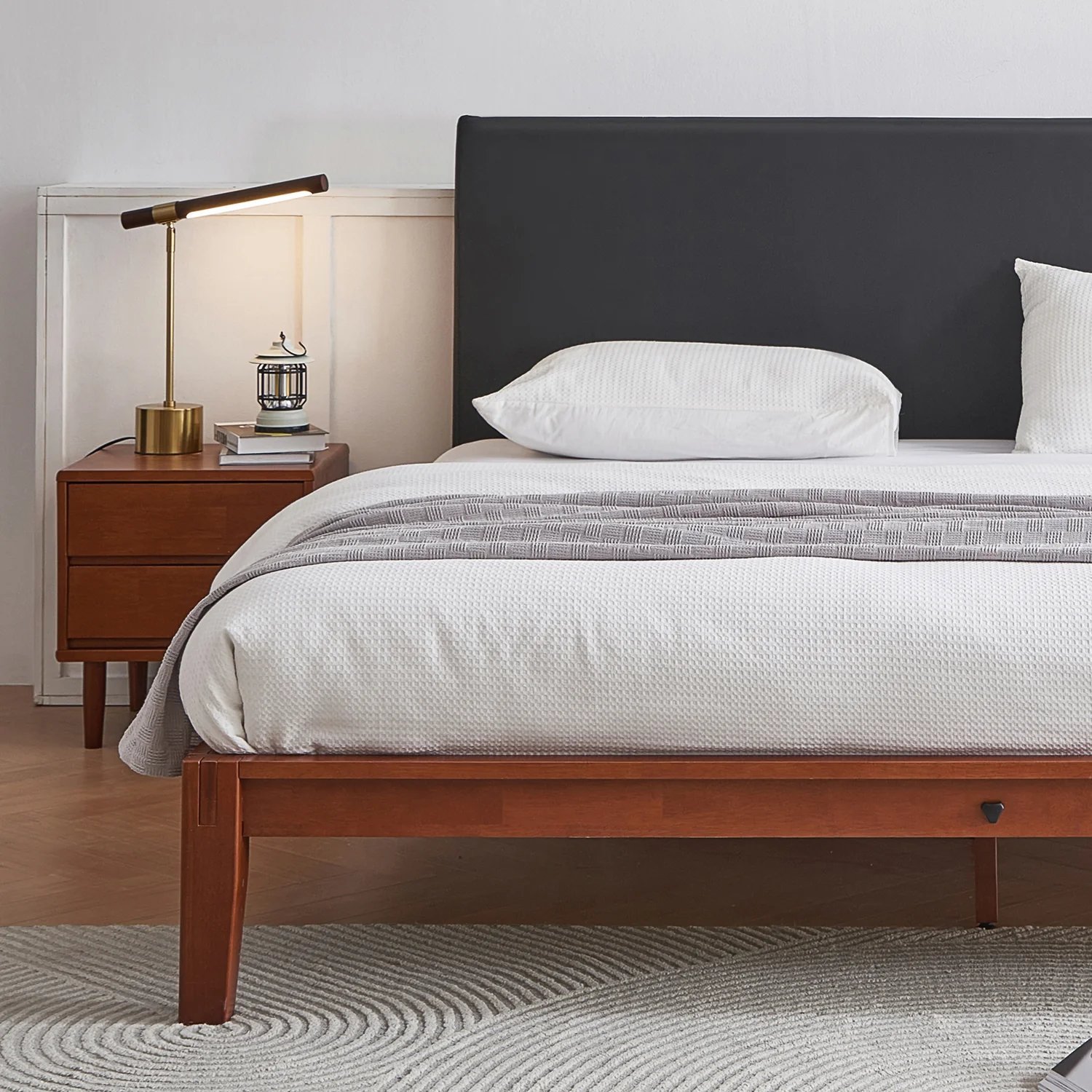 The Charm 2.0 Bed - Image 81