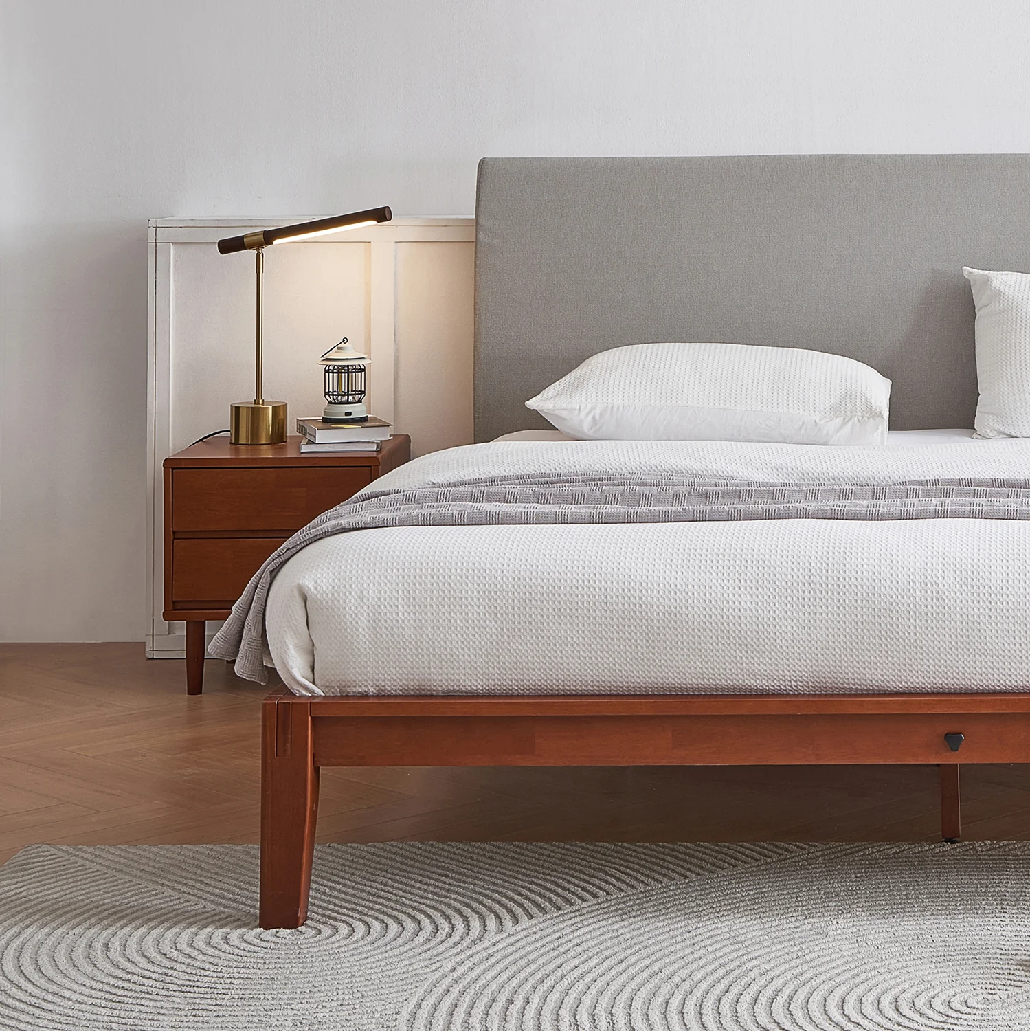 The Charm 2.0 Bed - Image 96