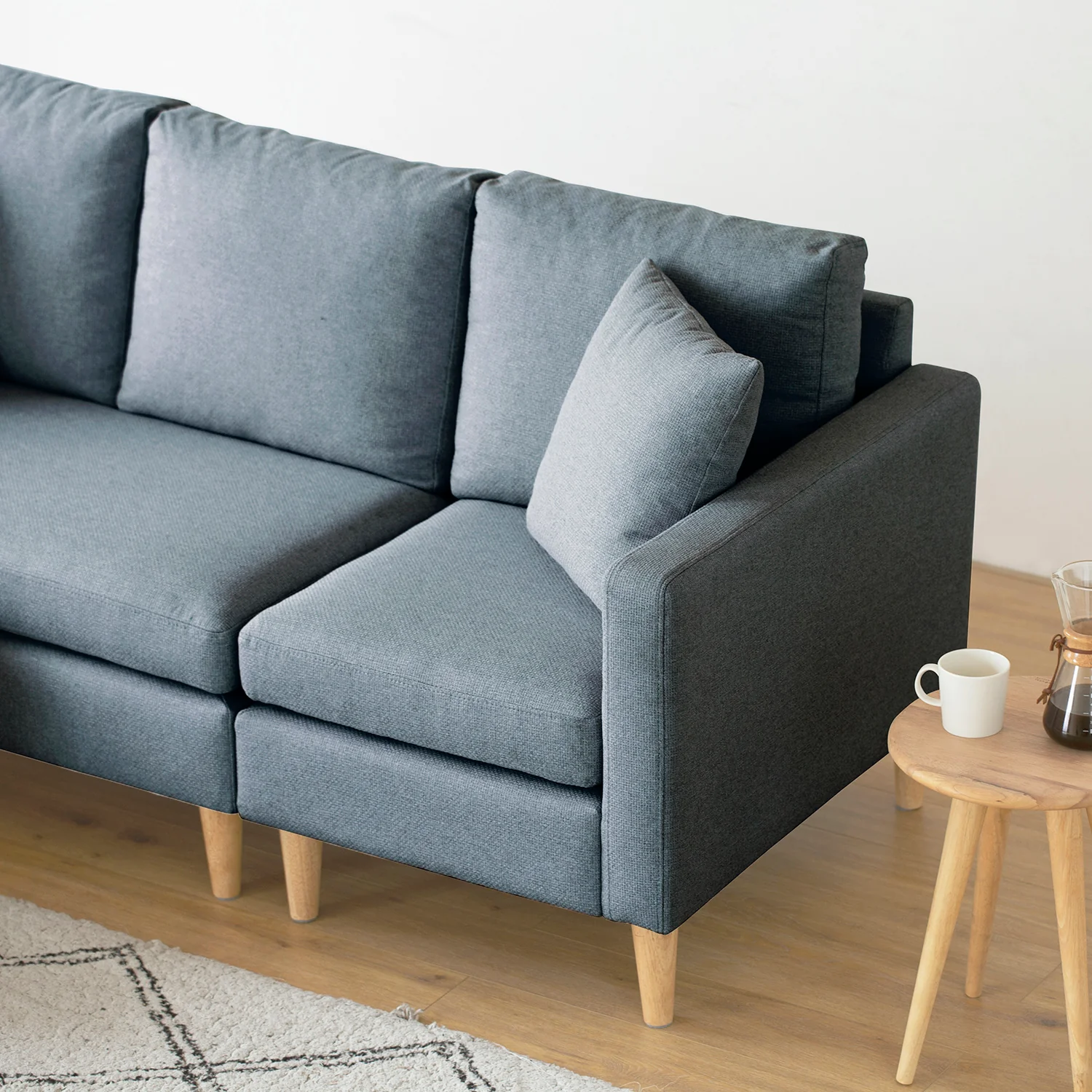 Valolam Compact Sectional - Image 3